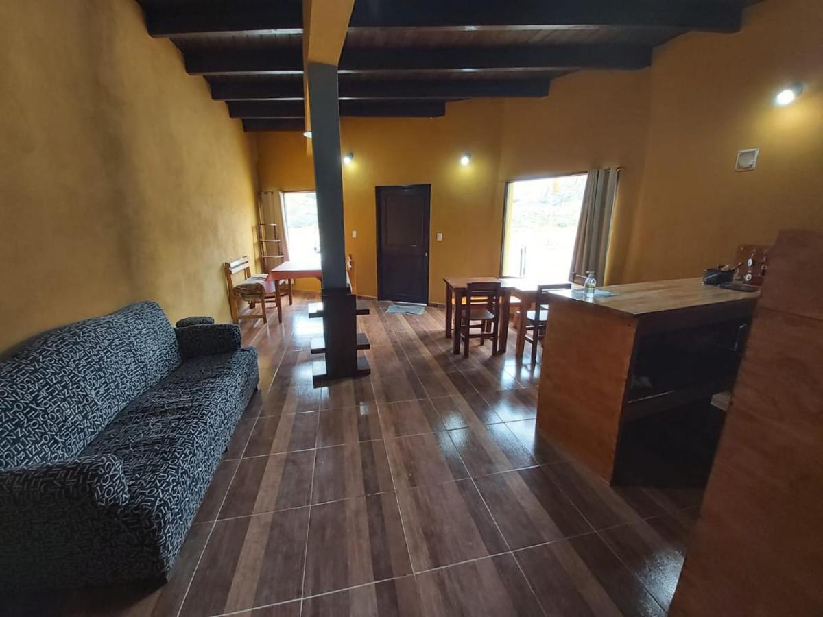 Hostel El Salto El Chalten Esterno foto